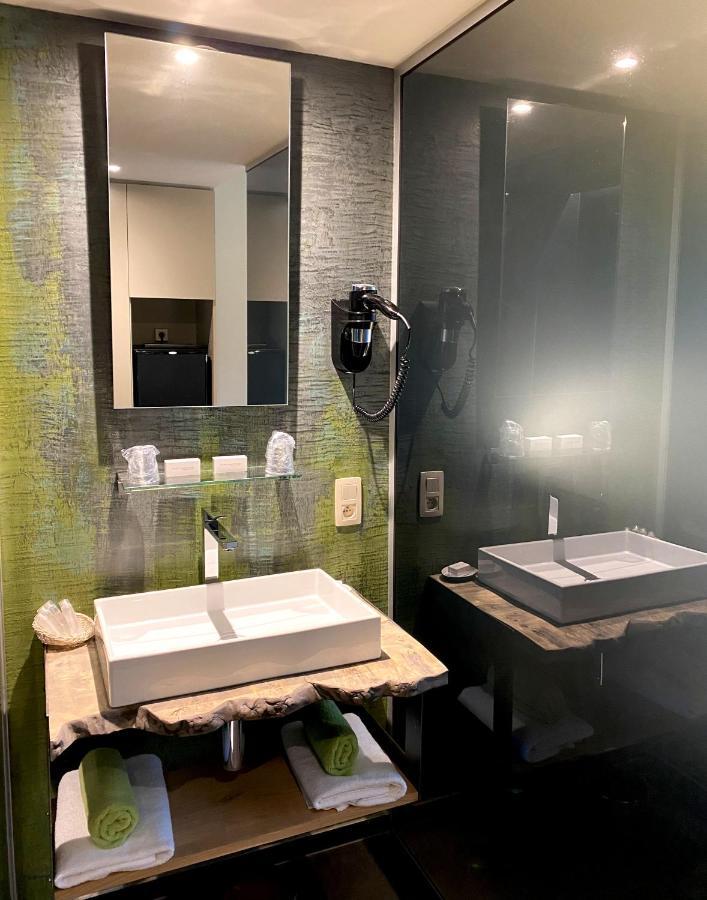 Hotel Wellness Eau De Roche دربي المظهر الخارجي الصورة